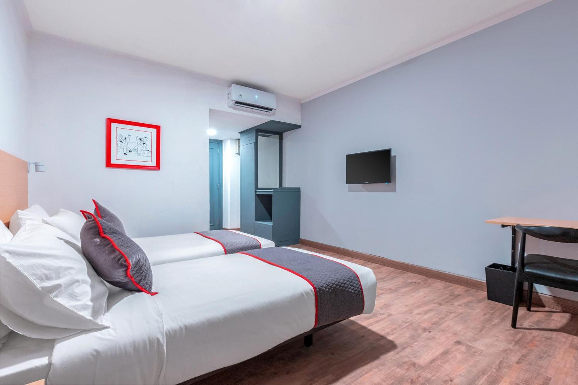 Super Oyo Townhouse 2 Hotel Gunung Sahari Τζακάρτα Εξωτερικό φωτογραφία