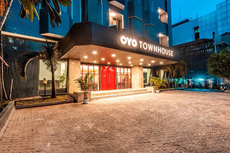 Super Oyo Townhouse 2 Hotel Gunung Sahari Τζακάρτα Εξωτερικό φωτογραφία